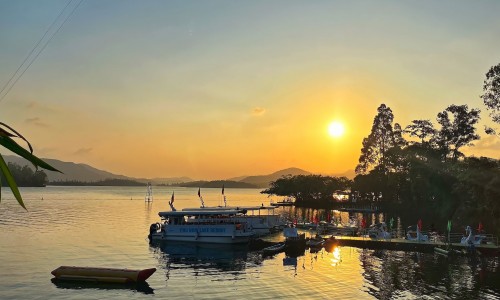 Phu Ninh Lake Resort