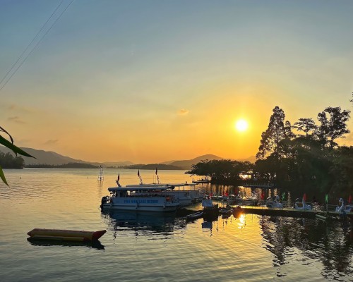Phu Ninh Lake Resort