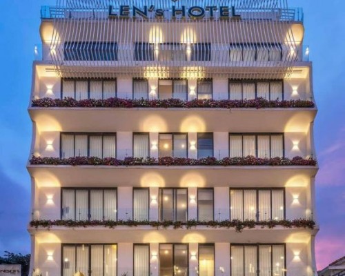 Len's Hotel