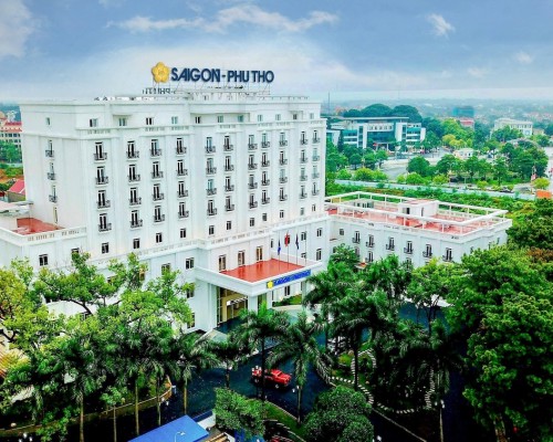 Sai Gon Phu Tho Hotel