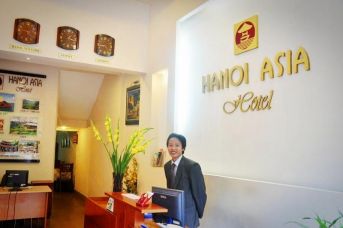 Hanoi Little Center Hotel